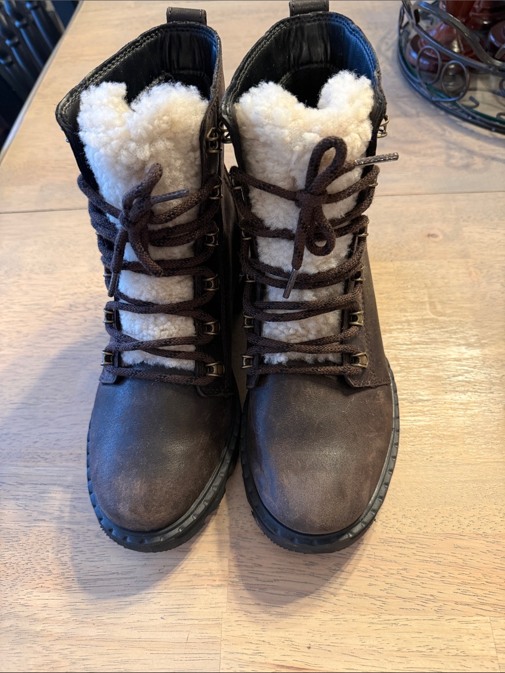 Women's Brown Shearling-Lined Lace-Up Boots